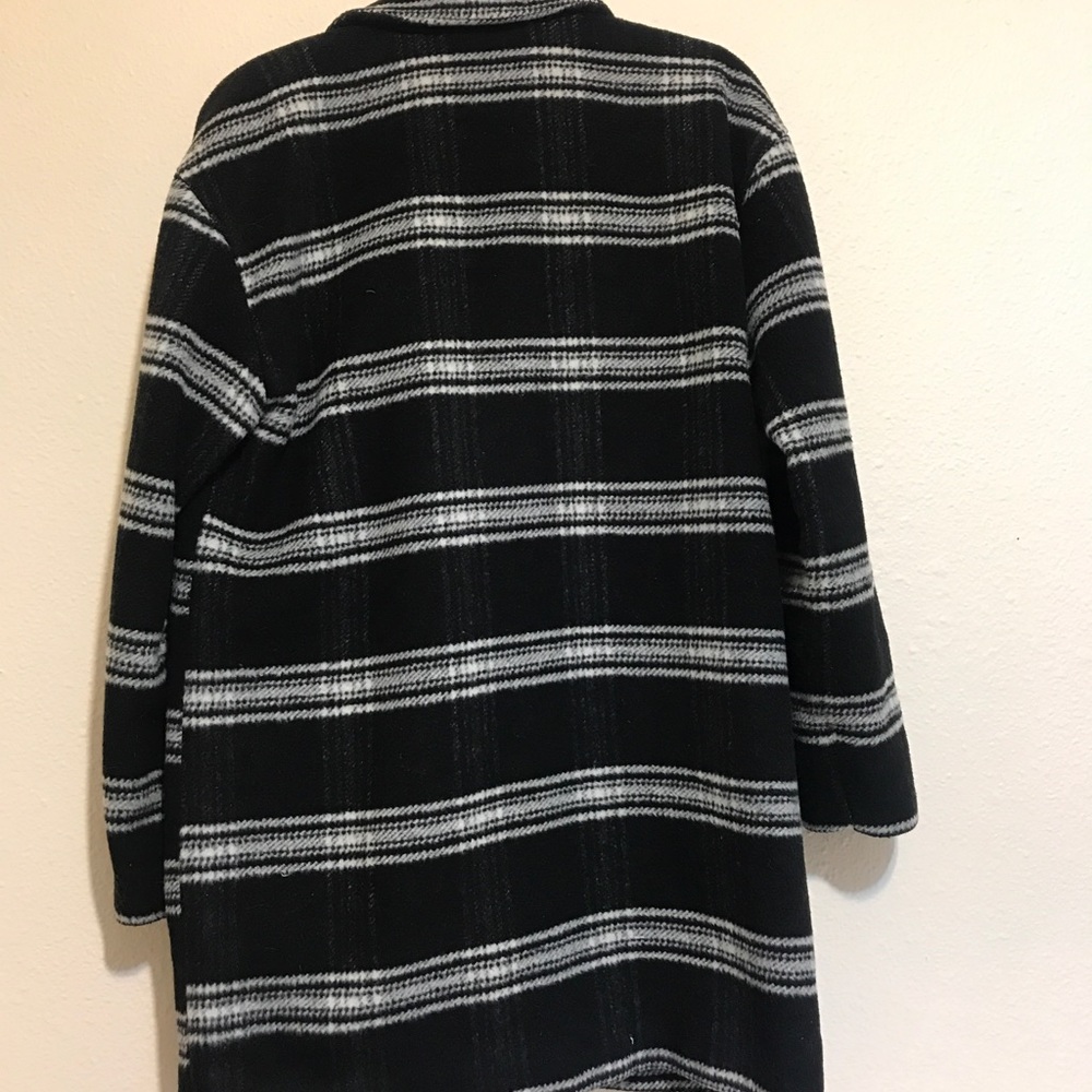 Coat - Picture 3 of 3